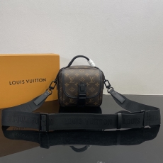 Louis Vuitton Satchel Bags